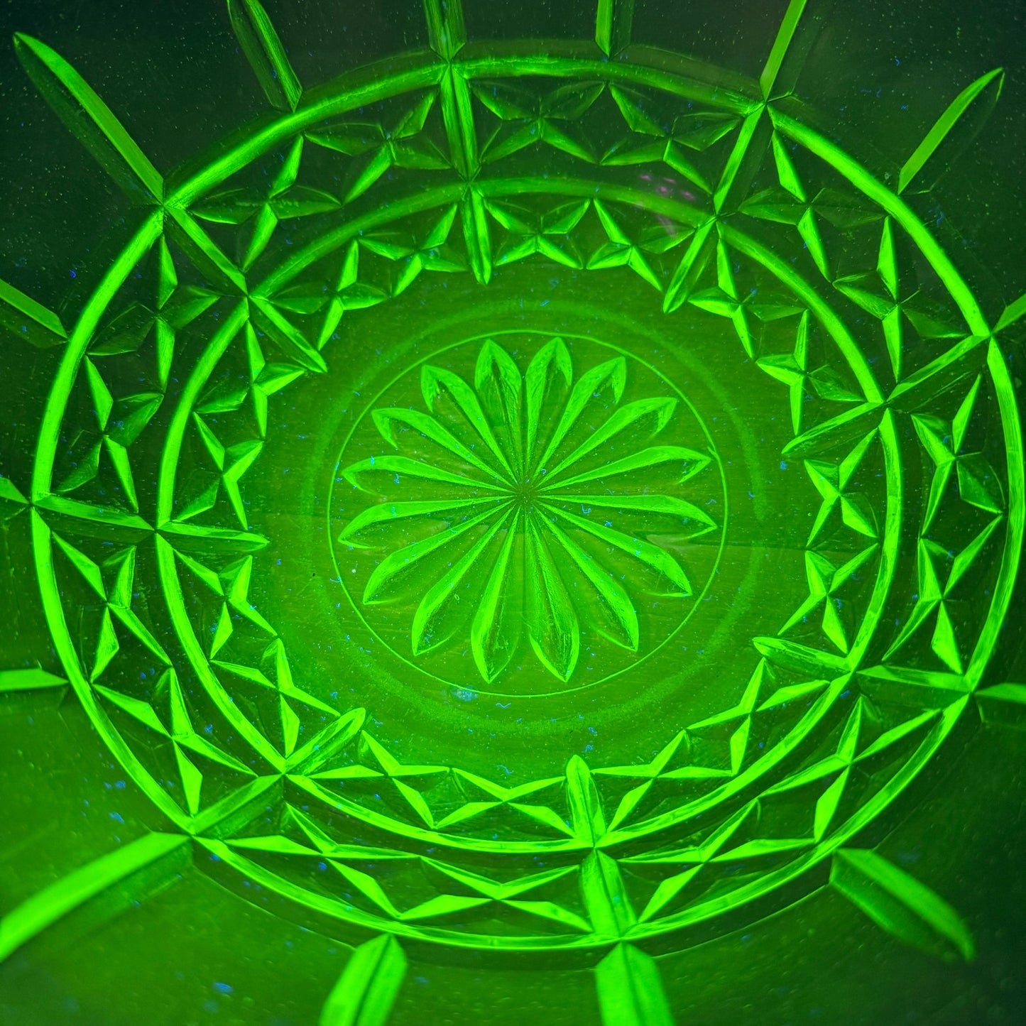 1930s, Australian Green Depression Uranium Glass Large Salad Bowl - 20cm.