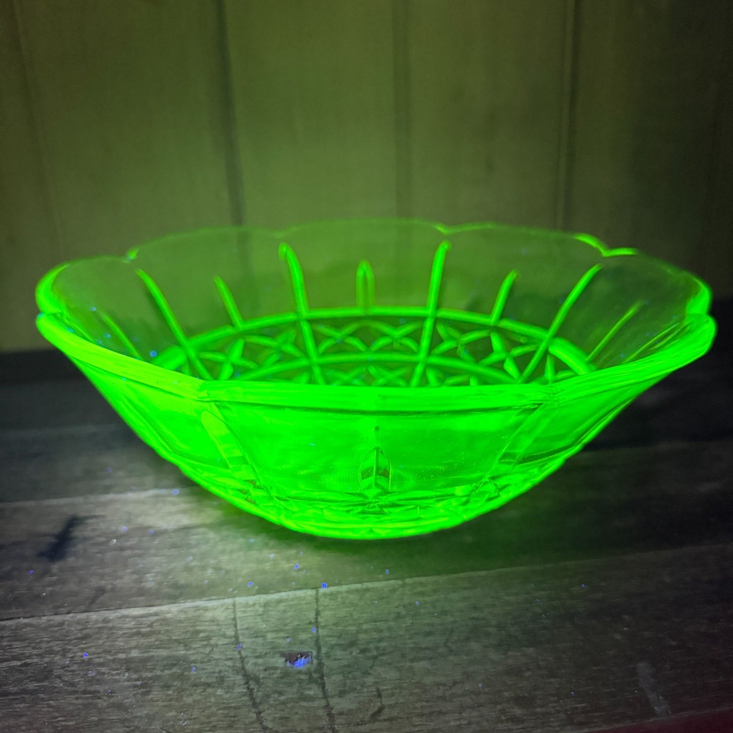 1930s, Australian Green Depression Uranium Glass Large Salad Bowl - 20cm.